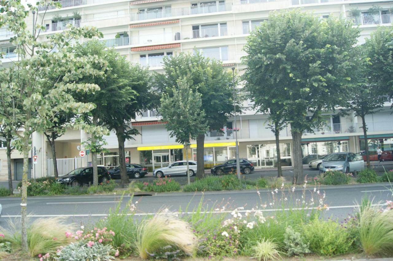 Studio Morgane-Balcon Couvert-Wifi-Pres Centre-Linge Et Menage Reims Luaran gambar