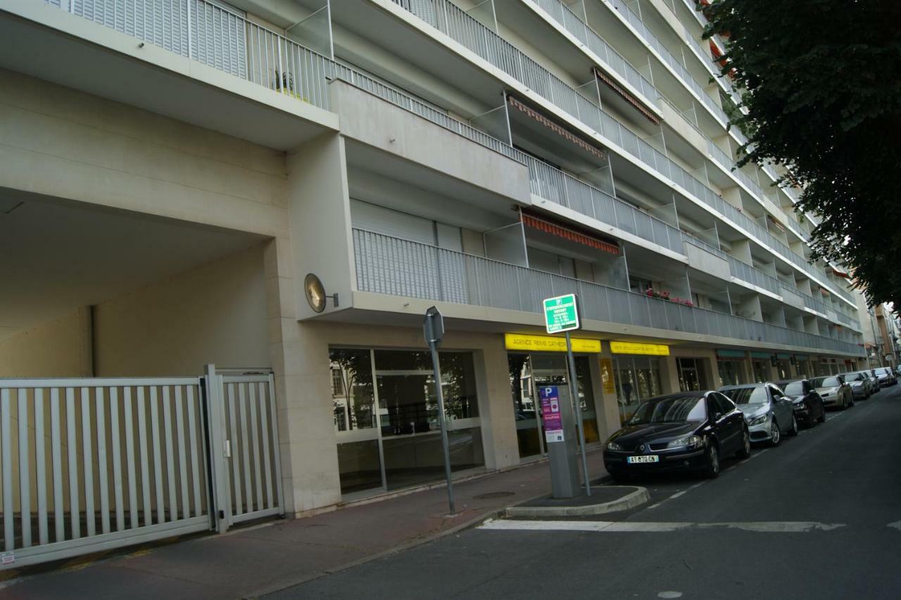 Studio Morgane-Balcon Couvert-Wifi-Pres Centre-Linge Et Menage Reims Luaran gambar