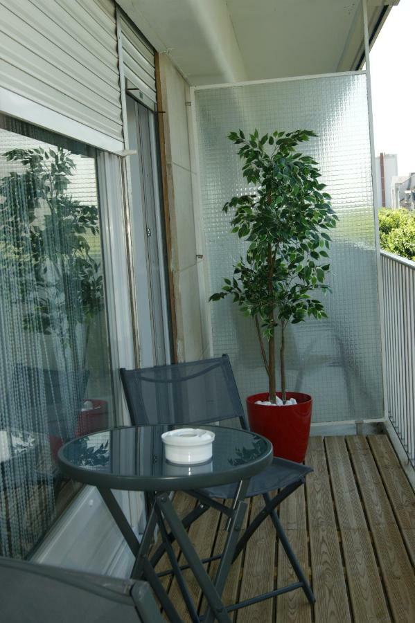 Studio Morgane-Balcon Couvert-Wifi-Pres Centre-Linge Et Menage Reims Luaran gambar